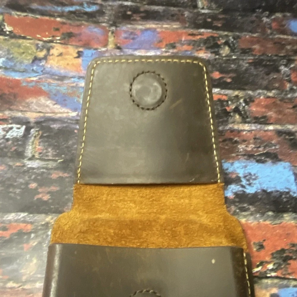 Gentlestache Brown Leather Belt Case Holster Pouch with Belt Clip iPhone pouch